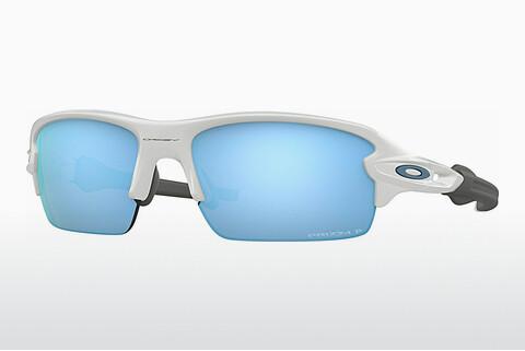 Slnečné okuliare Oakley FLAK XS (OJ9005 900506)