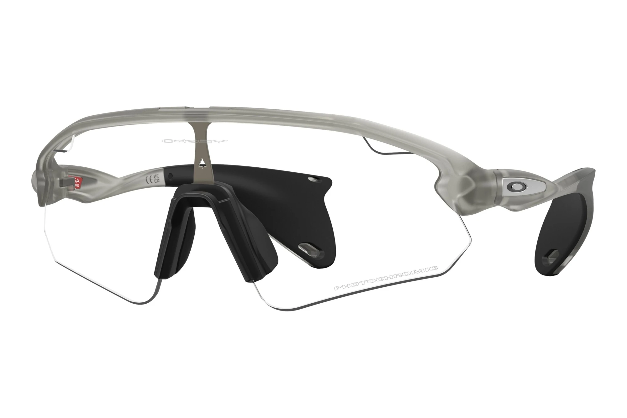 Oakley   OO9525 952506 Clear to Black Iridium PhotochromicMatte Grey Ink