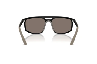 Vista posterior Emporio Armani EA4248U (50016G)