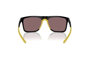 Vista posterior Ferrari Scuderia FZ6006 (501/5A)