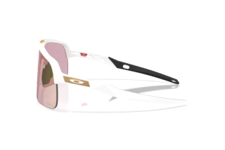 Oldalnézet Oakley SUTRO LITE (OO9463 - 9463D2)