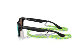 Vista lateral Ray-Ban Kids JUNIOR NEW WAYFARER (RJ9052S - 702855)
