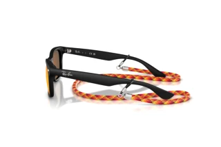 Vista lateral Ray-Ban Kids JUNIOR NEW WAYFARER (RJ9052S - 70286Q)