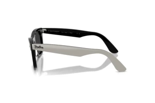 Vedere laterală Ray-Ban WAYFARER (RB2240 - 144248)