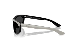 Vedere laterală Ray-Ban BALORAMA (RB2489 - 144248)