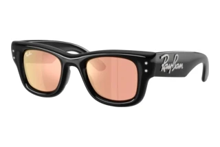 Edestä katsottuna Ray-Ban WAYFARER PUFFER (RB4940B - 68647J)