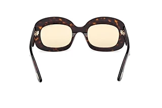 Vy bakifrån Tom Ford CARMEN-02 (FT1219 - 52E)