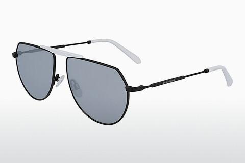 Solglasögon Calvin Klein CKJ20215S 100