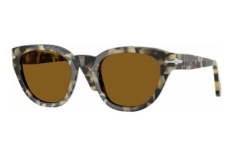 Nuċċali tax-xemx Persol PO3379S 107133